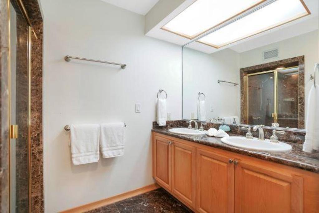 Luxury 2-Story Oceanfront Condo W/ Views & Pool Wailua  Eksteriør bilde
